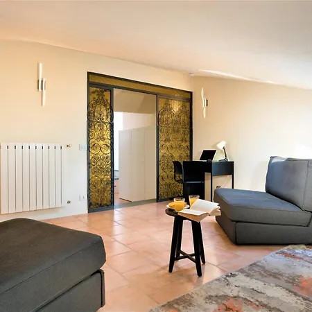 The Walkable Volterra Rooftop Suite Apartment Volterra