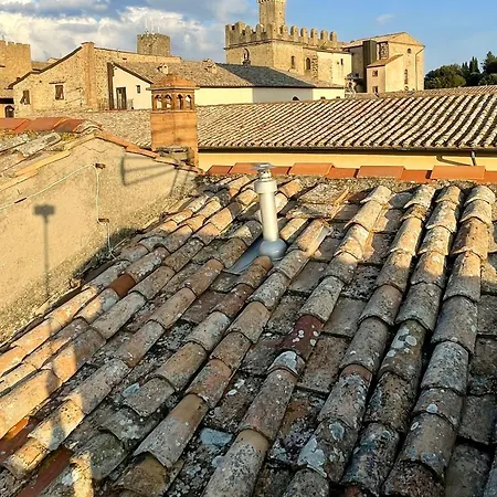 The Walkable Volterra Rooftop Suite *