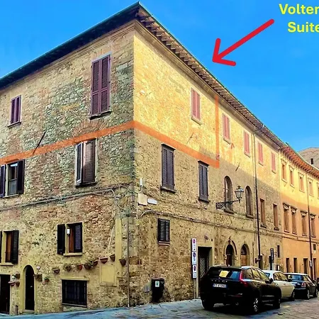 The Walkable Volterra Rooftop Suite Appartement *